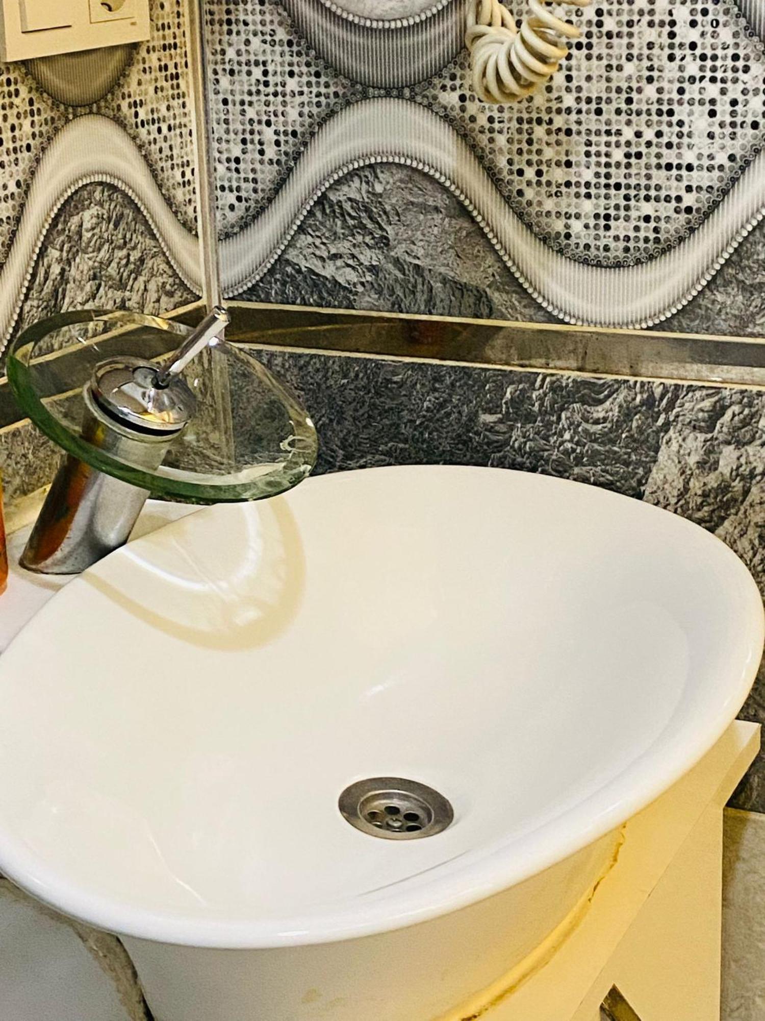 Sirinyer Elit Residance Apart Hotel Измир Екстериор снимка